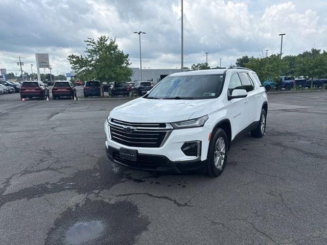 used 2023 Chevrolet Traverse car, priced at $33,880