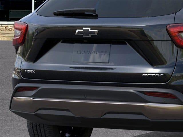new 2025 Chevrolet Trax car, priced at $27,085