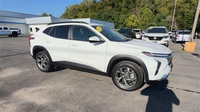used 2024 Chevrolet Trax car, priced at $19,527