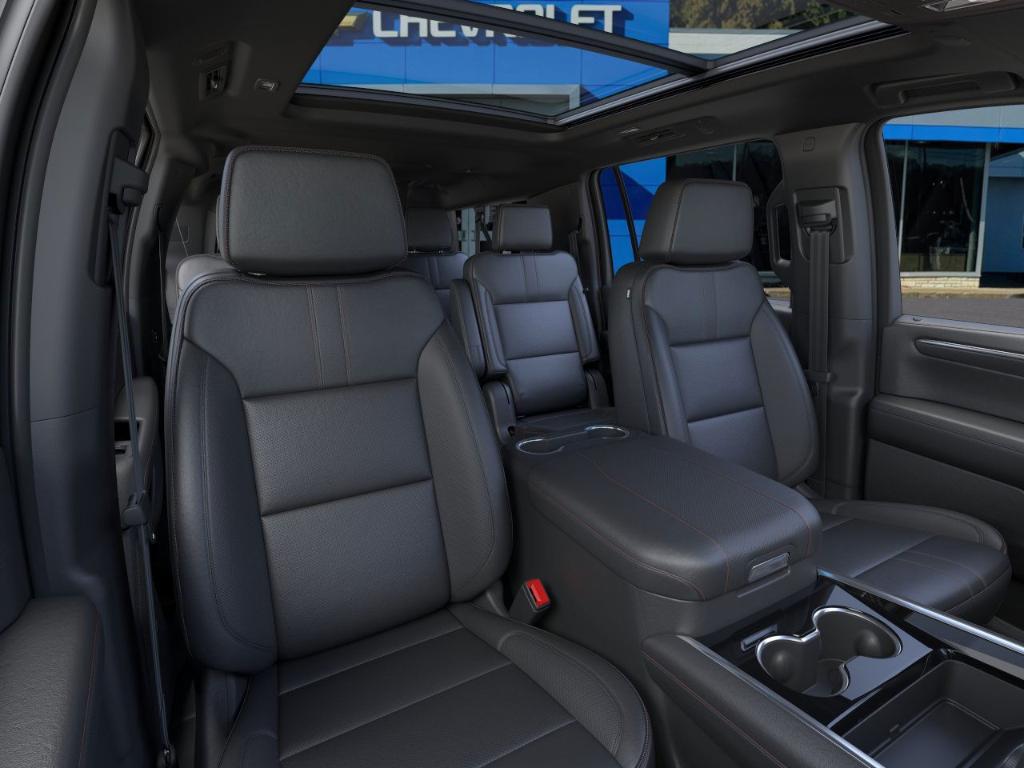 new 2025 Chevrolet Suburban car, priced at $78,625