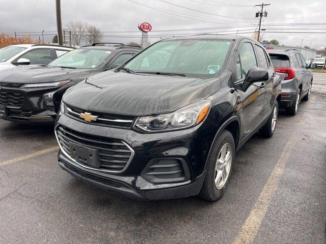 used 2022 Chevrolet Trax car, priced at $18,305