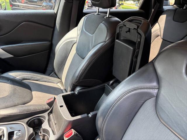 used 2018 Jeep Cherokee car, priced at $15,495