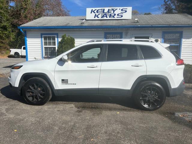 used 2015 Jeep Cherokee car, priced at $11,495