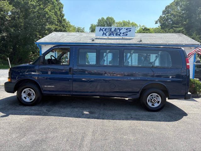 used 2003 GMC Savana 3500 car, priced at $6,995
