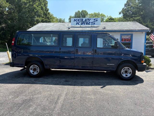 used 2003 GMC Savana 3500 car, priced at $6,995