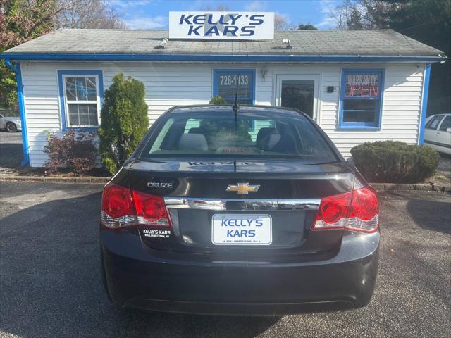 used 2014 Chevrolet Cruze car, priced at $8,995