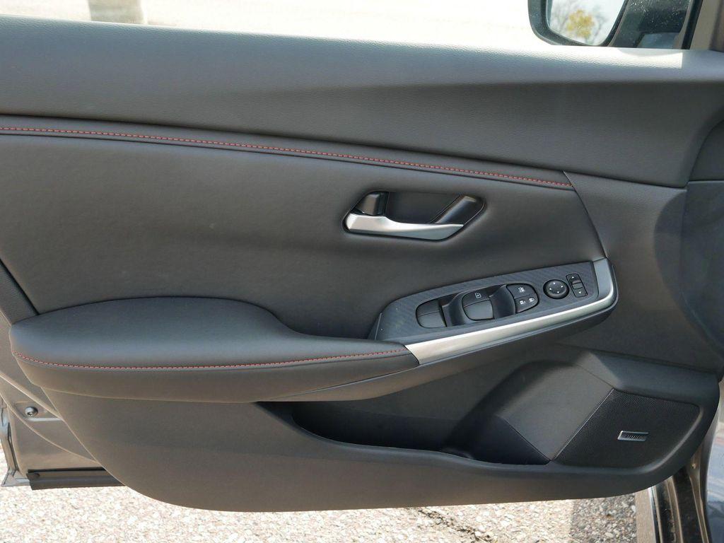 new 2025 Nissan Sentra car, priced at $27,713