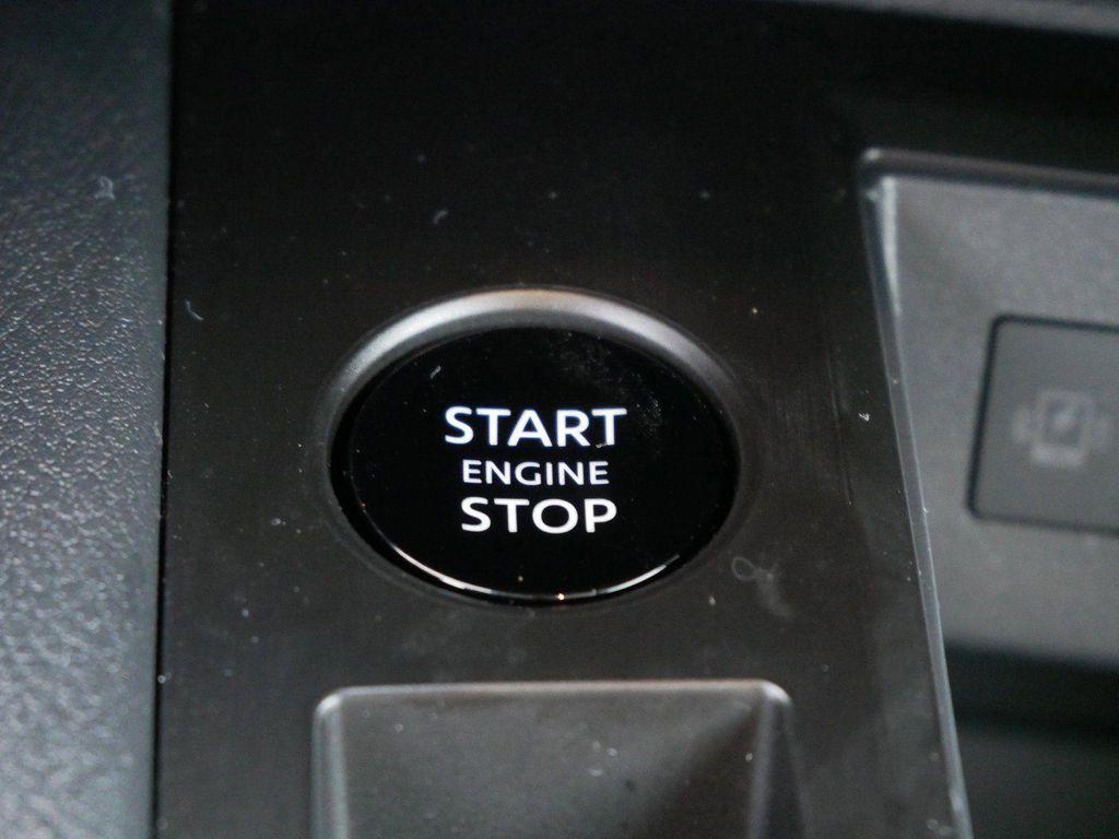 new 2025 Nissan Kicks car, priced at $22,287