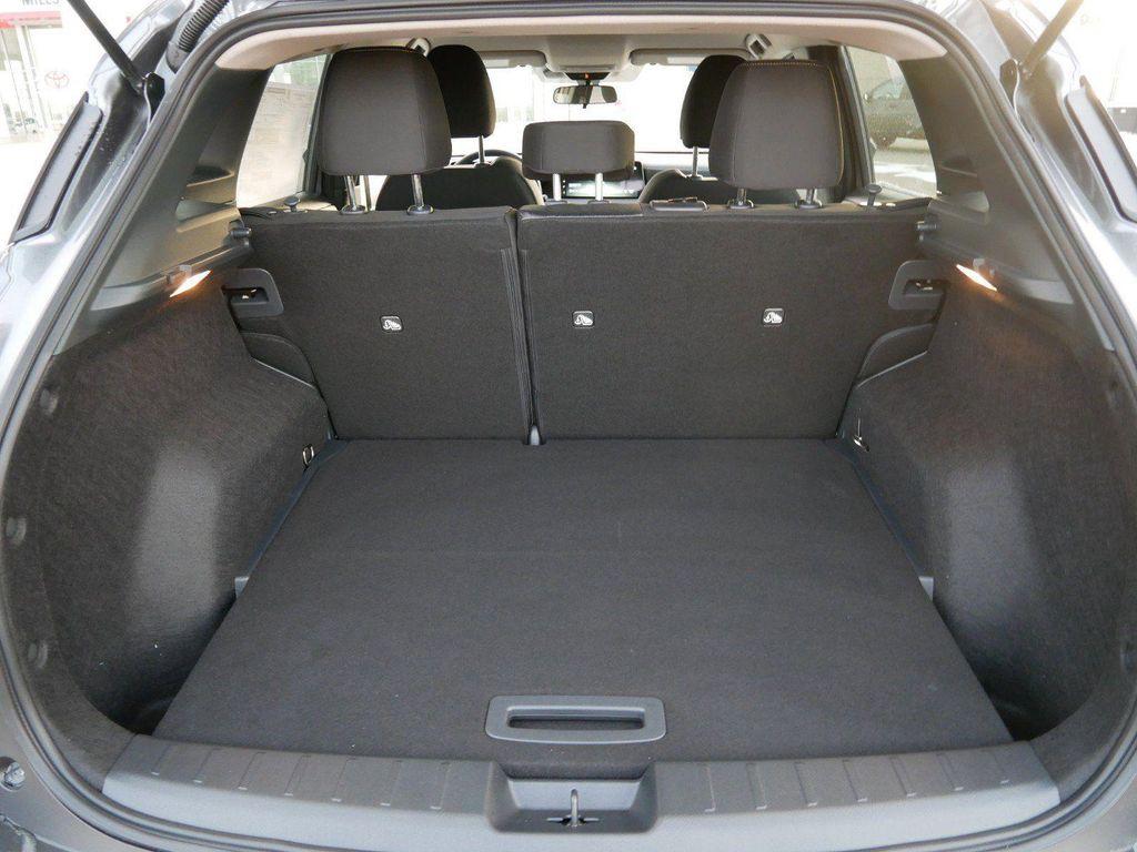 new 2025 Nissan Kicks car, priced at $22,287