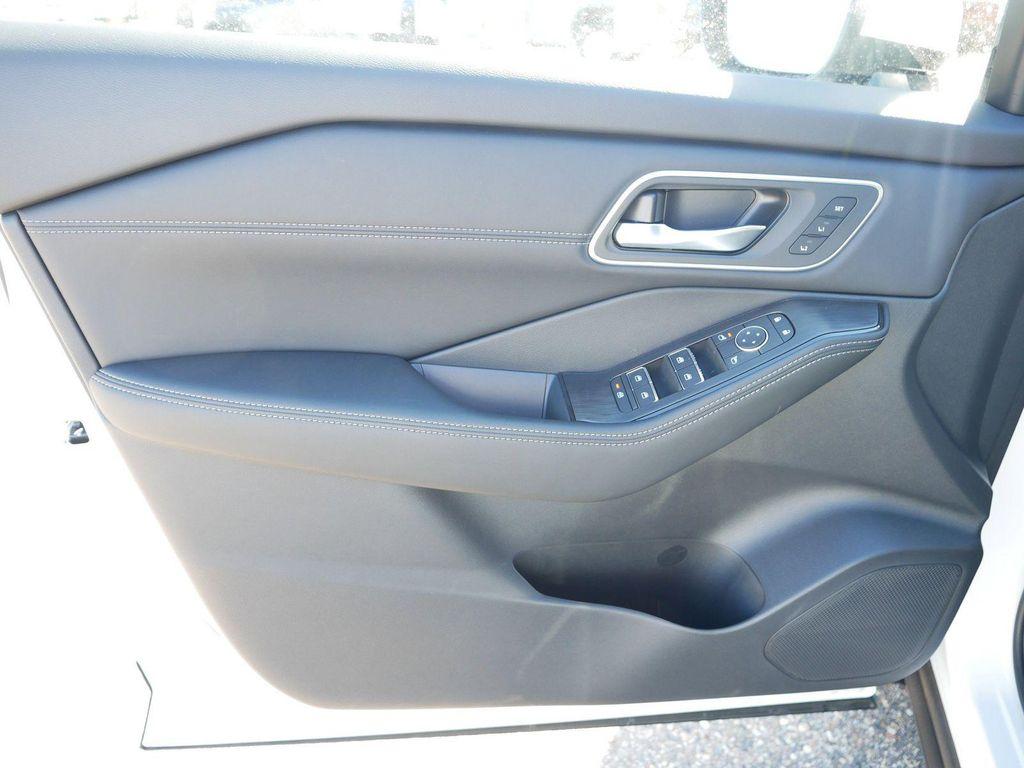 new 2026 Nissan Rogue car, priced at $40,785