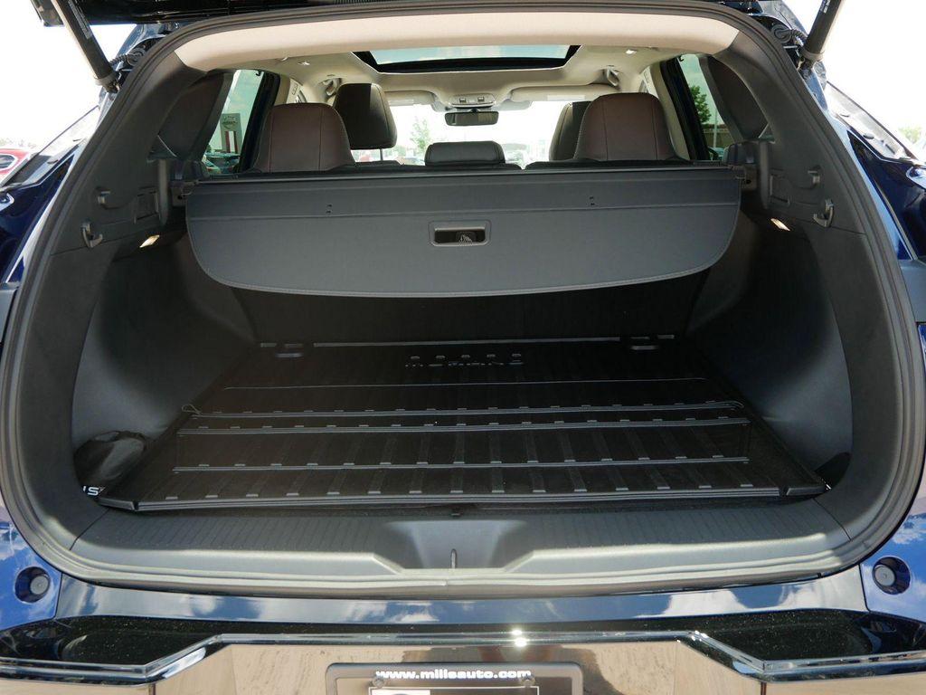 new 2025 Nissan Murano car, priced at $45,909