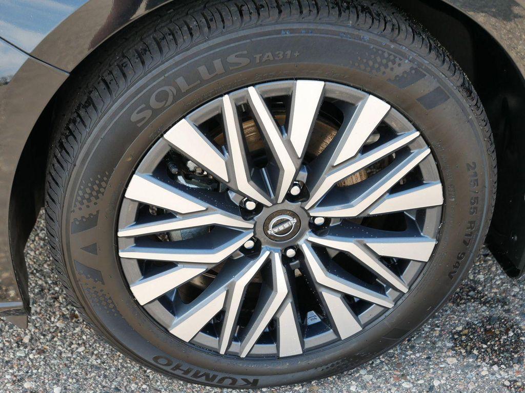 new 2025 Nissan Altima car, priced at $31,080