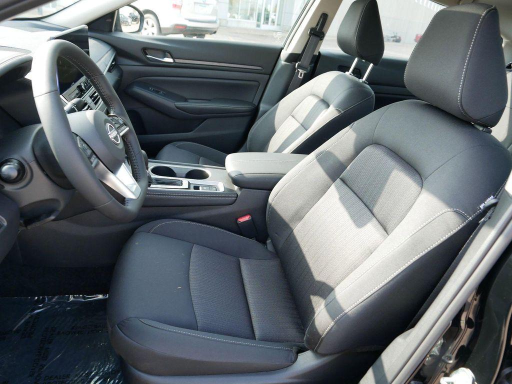 new 2025 Nissan Altima car, priced at $31,080