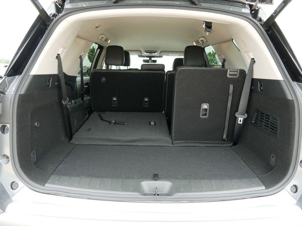 new 2025 Nissan Pathfinder car, priced at $39,412