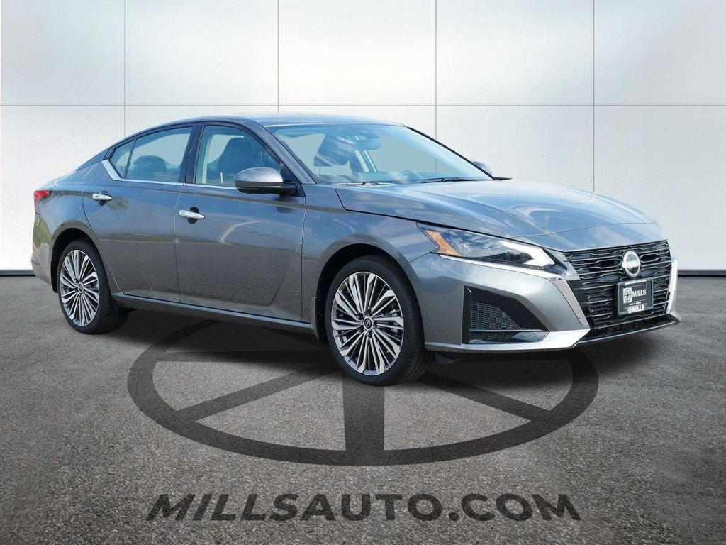 new 2025 Nissan Altima car, priced at $36,074