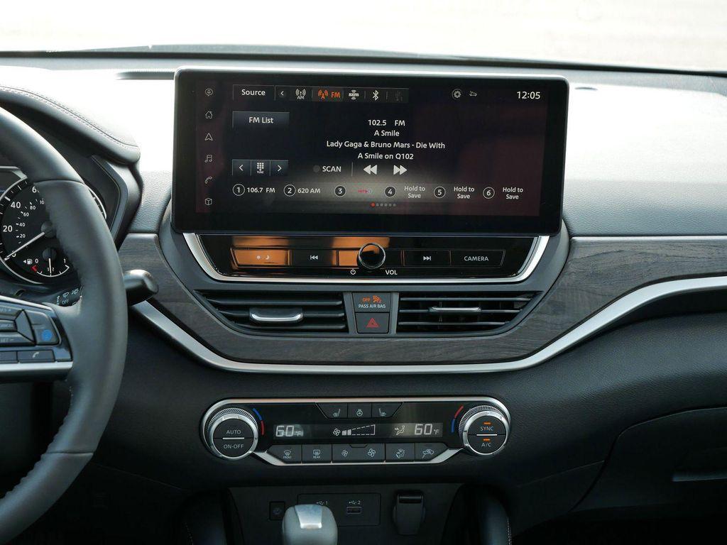 new 2025 Nissan Altima car, priced at $36,074