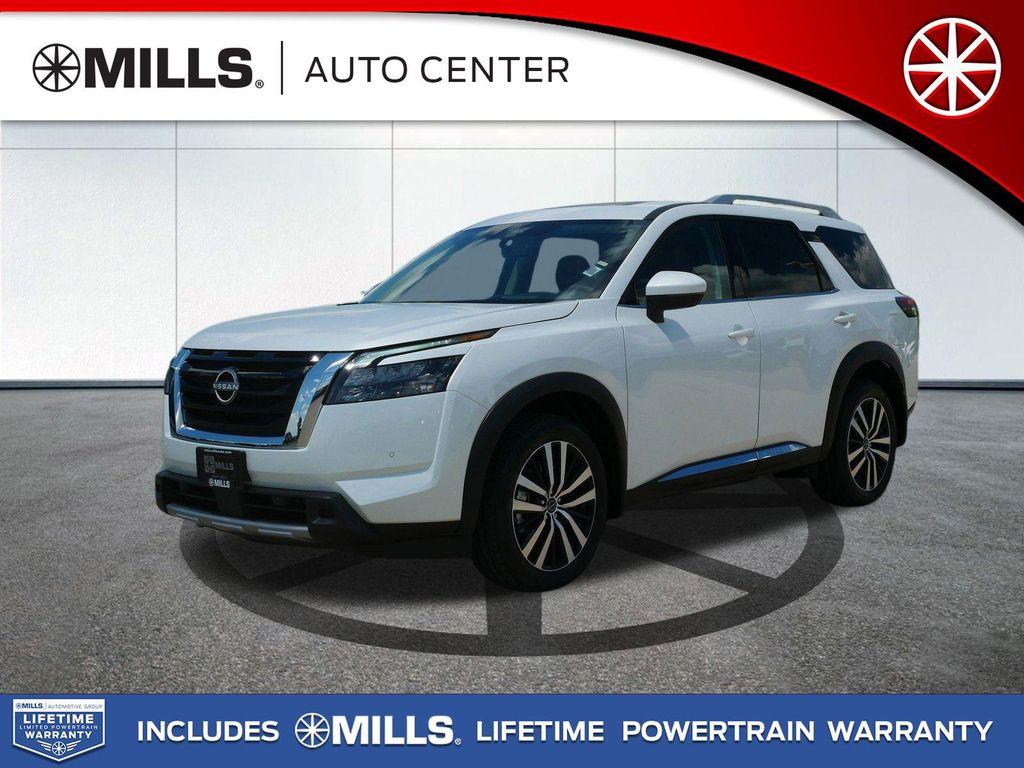 new 2025 Nissan Pathfinder car, priced at $46,402