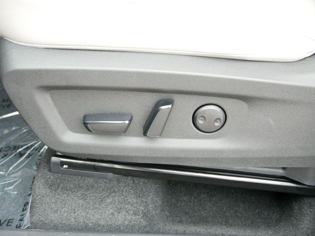 new 2025 Nissan Murano car, priced at $42,083