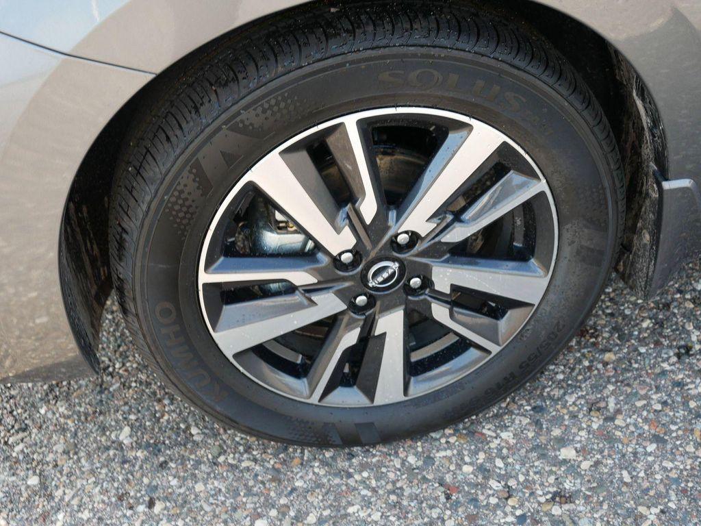 new 2025 Nissan Versa car, priced at $21,843