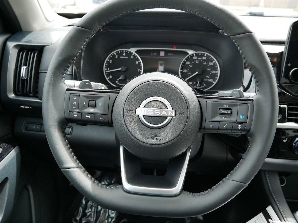 new 2025 Nissan Pathfinder car, priced at $40,899