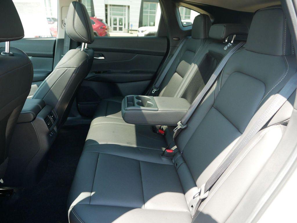 new 2025 Nissan Murano car, priced at $44,594