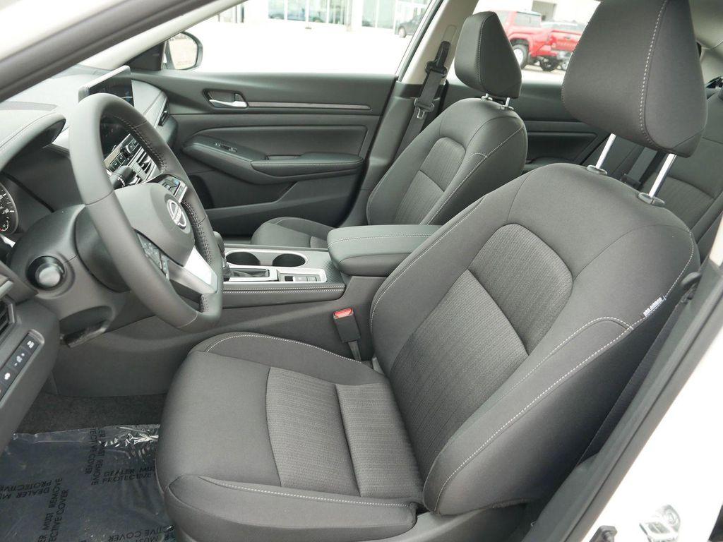 new 2025 Nissan Altima car, priced at $31,486