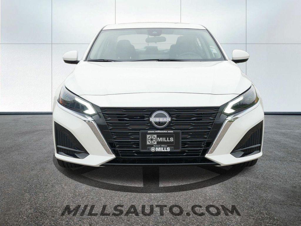 new 2025 Nissan Altima car, priced at $31,486