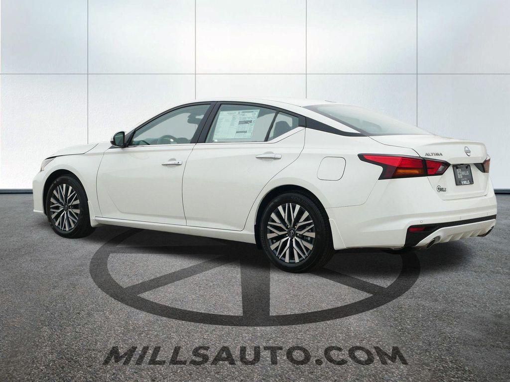 new 2025 Nissan Altima car, priced at $31,486