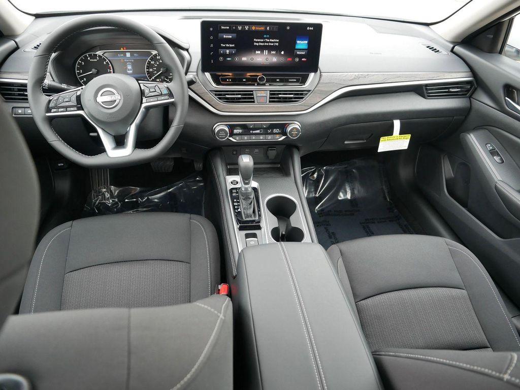 new 2025 Nissan Altima car, priced at $31,486