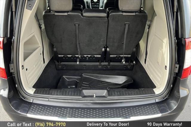 used 2014 Chrysler Town & Country car, priced at $8,999