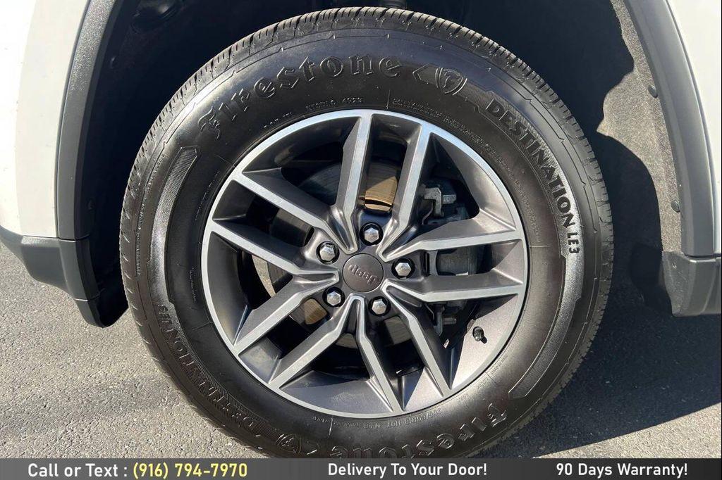 used 2019 Jeep Grand Cherokee car, priced at $13,999