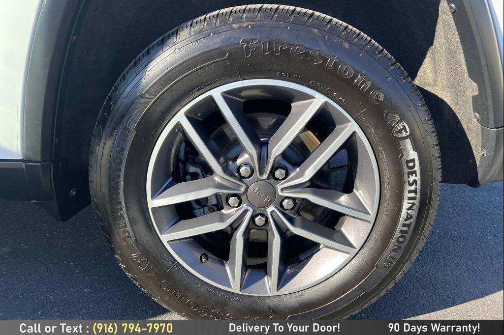 used 2019 Jeep Grand Cherokee car, priced at $13,999