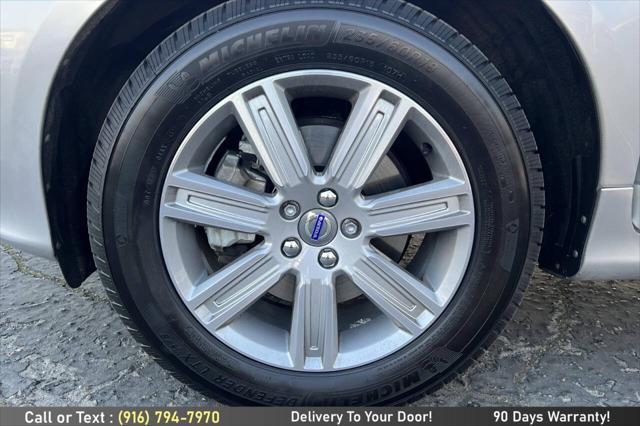 used 2016 Volvo XC60 car, priced at $9,999