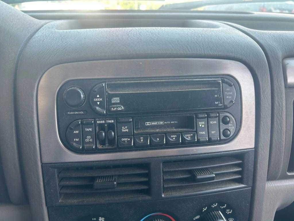 used 2001 Jeep Grand Cherokee car, priced at $3,995