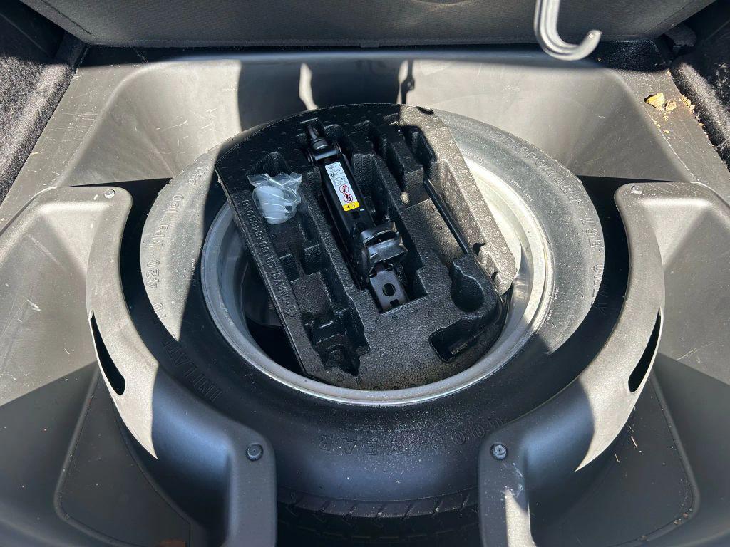 used 2020 Jeep Grand Cherokee car, priced at $19,995