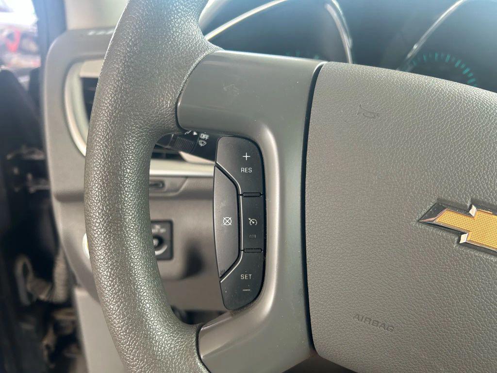 used 2015 Chevrolet Traverse car, priced at $7,995