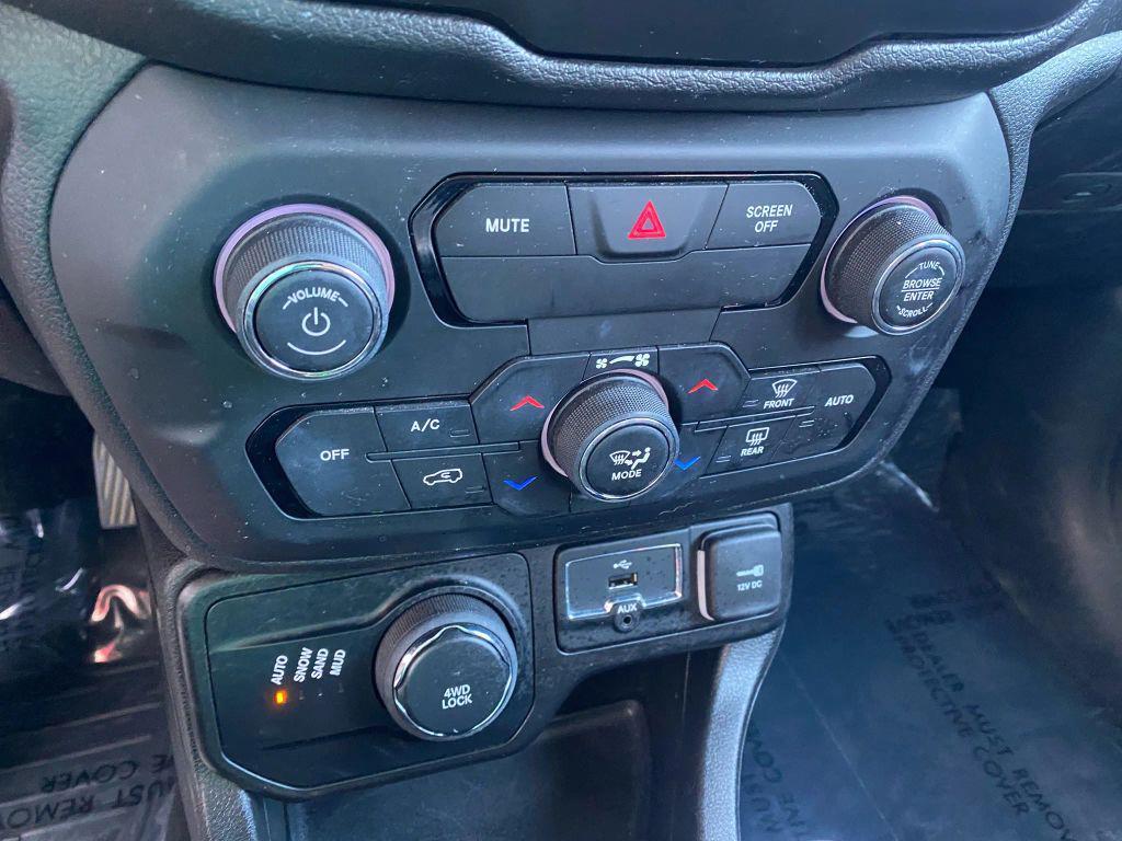 used 2020 Jeep Renegade car, priced at $18,495