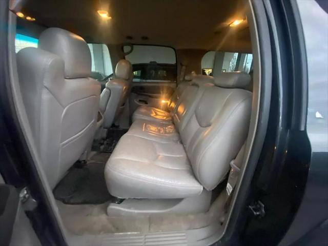 used 2003 Chevrolet Suburban car, priced at $7,995