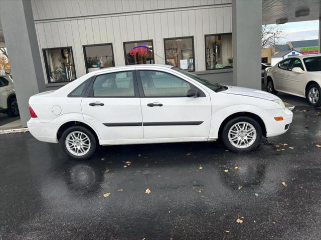 used 2007 Ford Focus car, priced at $3,995