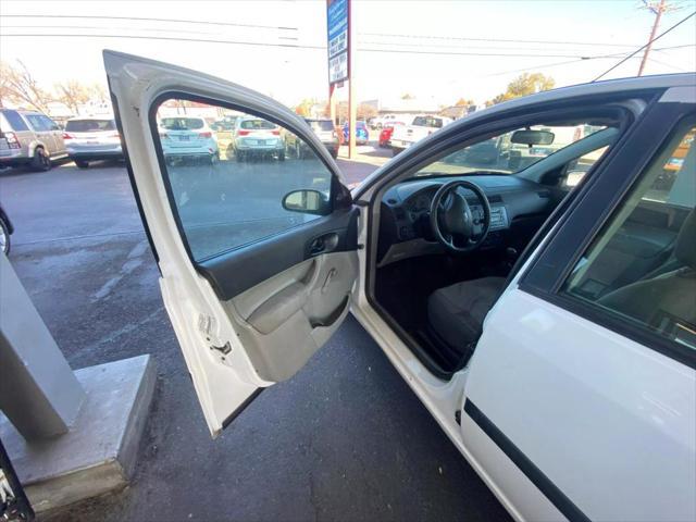 used 2007 Ford Focus car, priced at $4,995