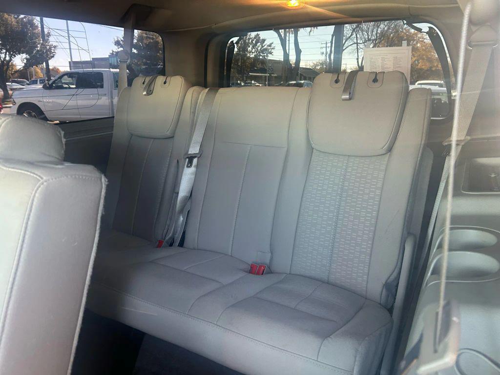 used 2014 Ford Expedition EL car, priced at $13,995