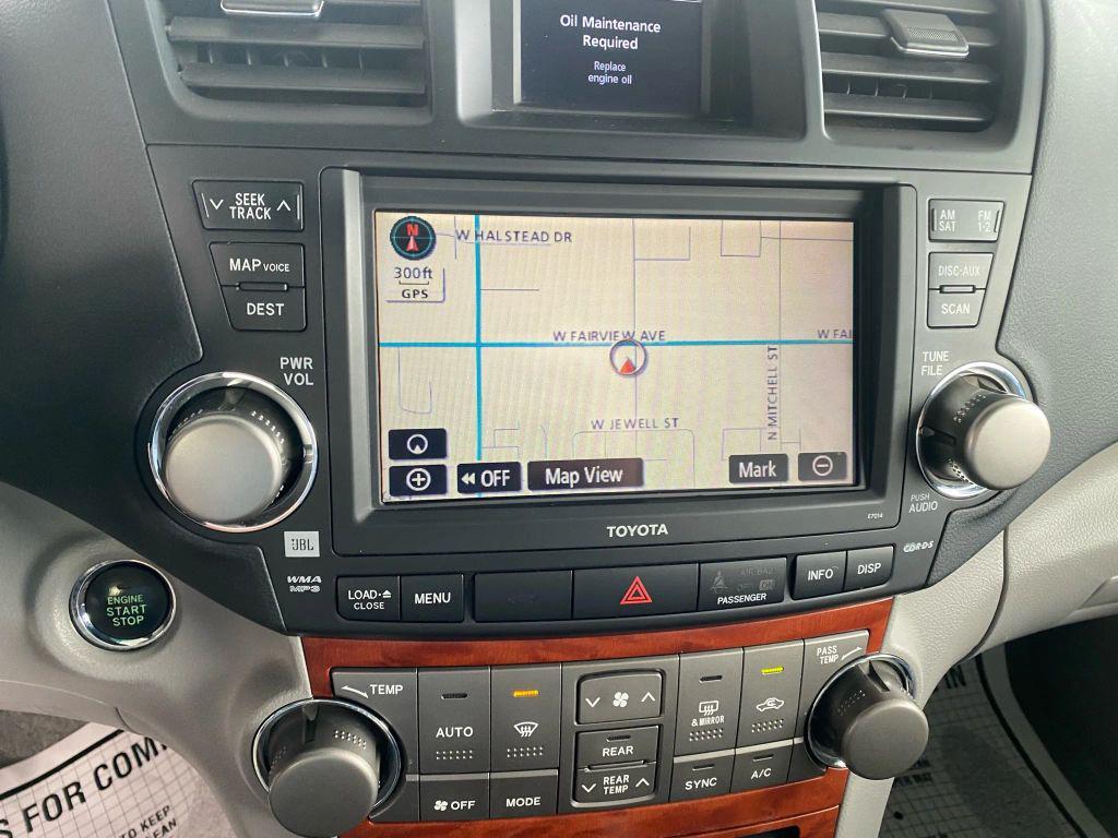 used 2010 Toyota Highlander car, priced at $11,495