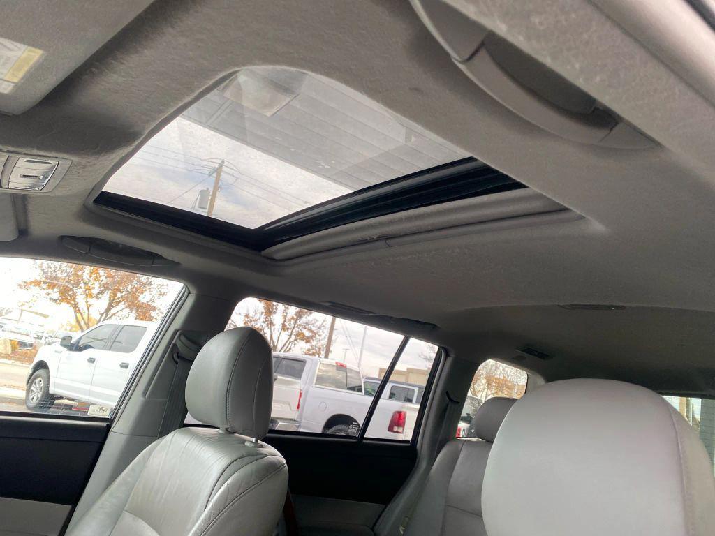 used 2010 Toyota Highlander car, priced at $11,495