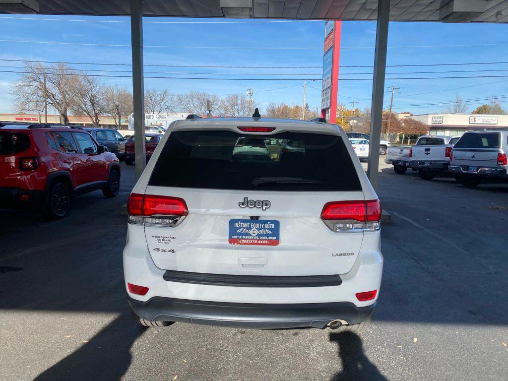 used 2015 Jeep Grand Cherokee car, priced at $9,995