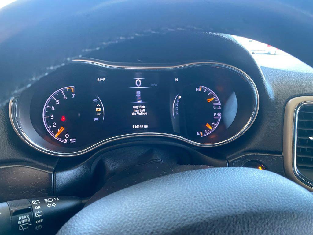 used 2015 Jeep Grand Cherokee car, priced at $9,995