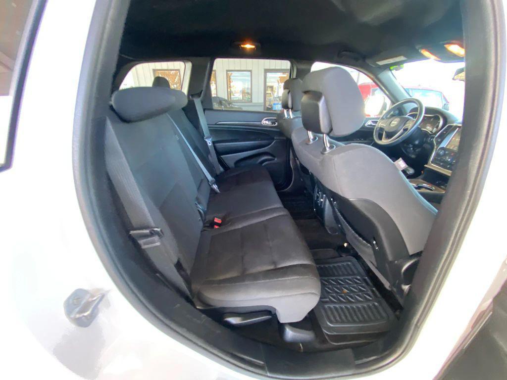 used 2015 Jeep Grand Cherokee car, priced at $9,995