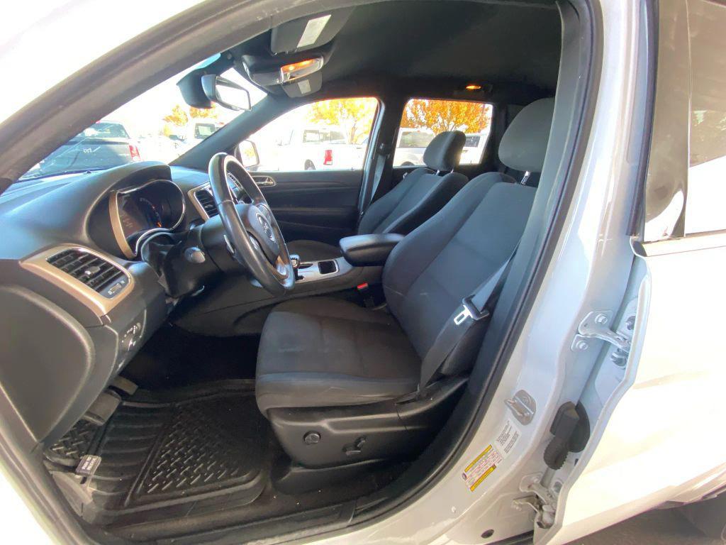 used 2015 Jeep Grand Cherokee car, priced at $9,995