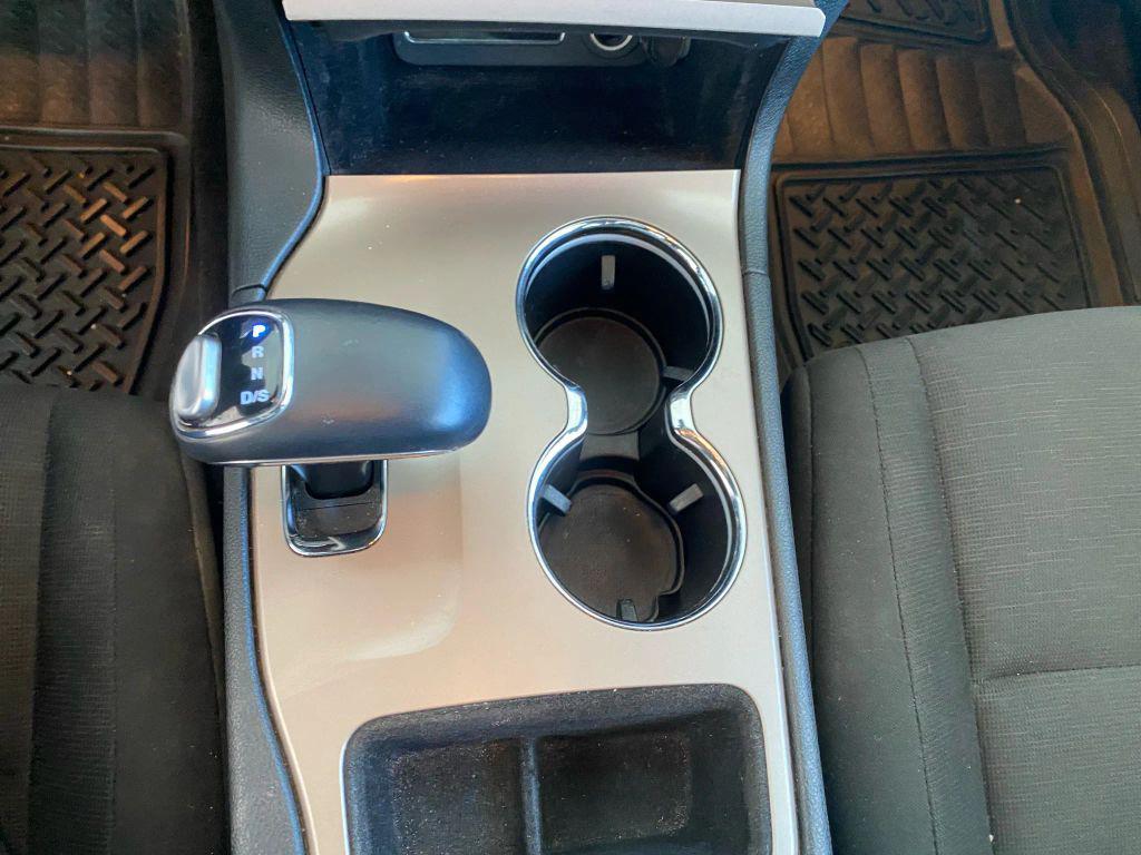 used 2015 Jeep Grand Cherokee car, priced at $9,995