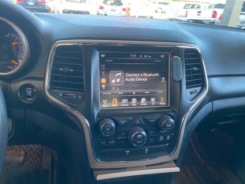 used 2015 Jeep Grand Cherokee car, priced at $9,995