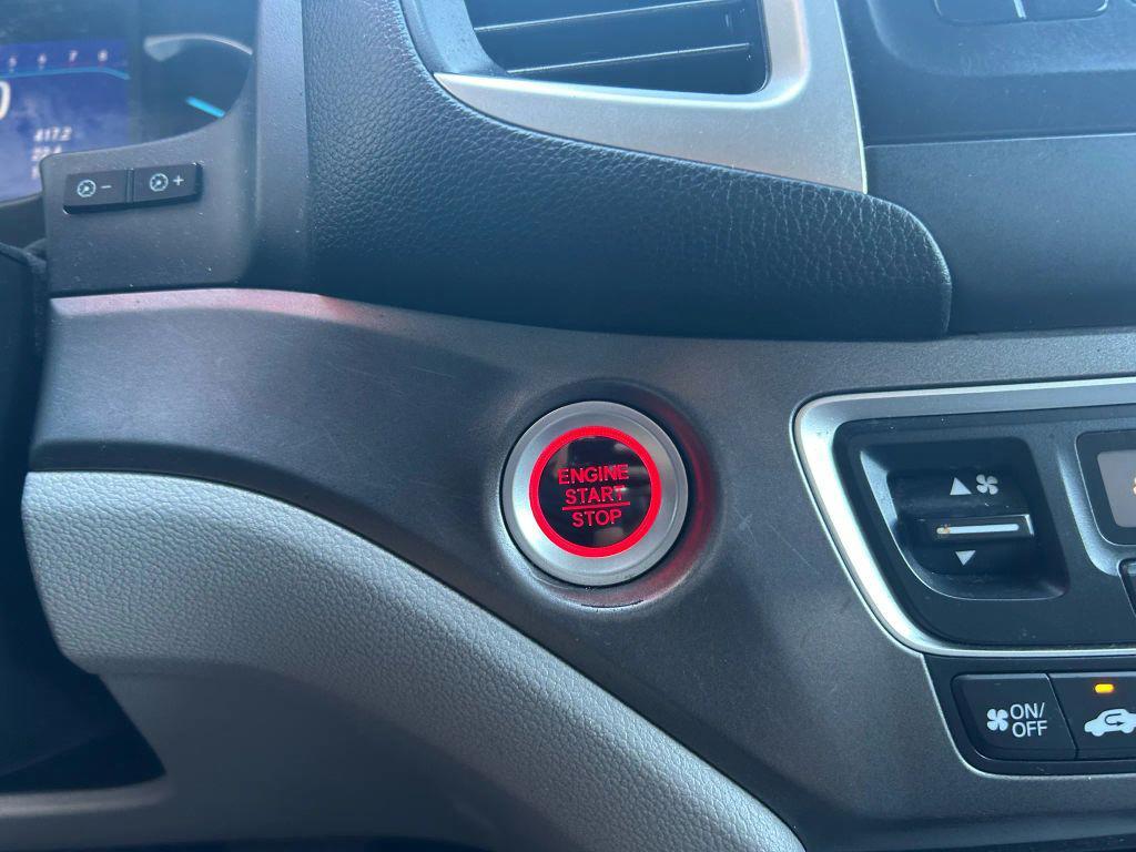 used 2020 Honda Pilot car, priced at $16,995